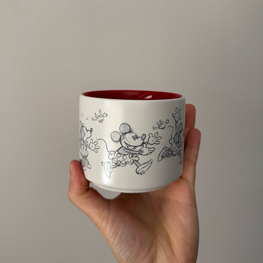 Minnie Mouse Animation Sketch Mug - Picture 6 of 7